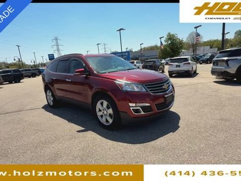 Certified 2017 Chevrolet Traverse LT w/ Style and Technology Package AWD/4WD image 2