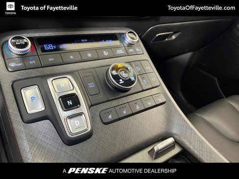 Used 2024 Hyundai Palisade Limited AWD/4WD image 33
