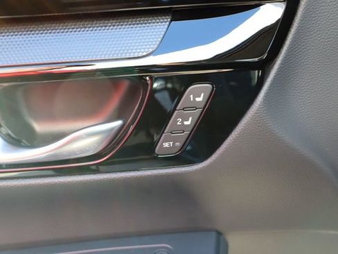 Used 2023 Honda CR-V EX-L image 12