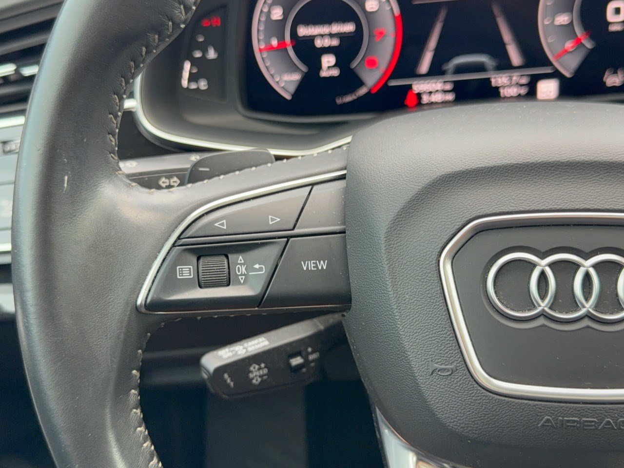 Used 2019 Audi Q8 Prestige AWD/4WD image 18
