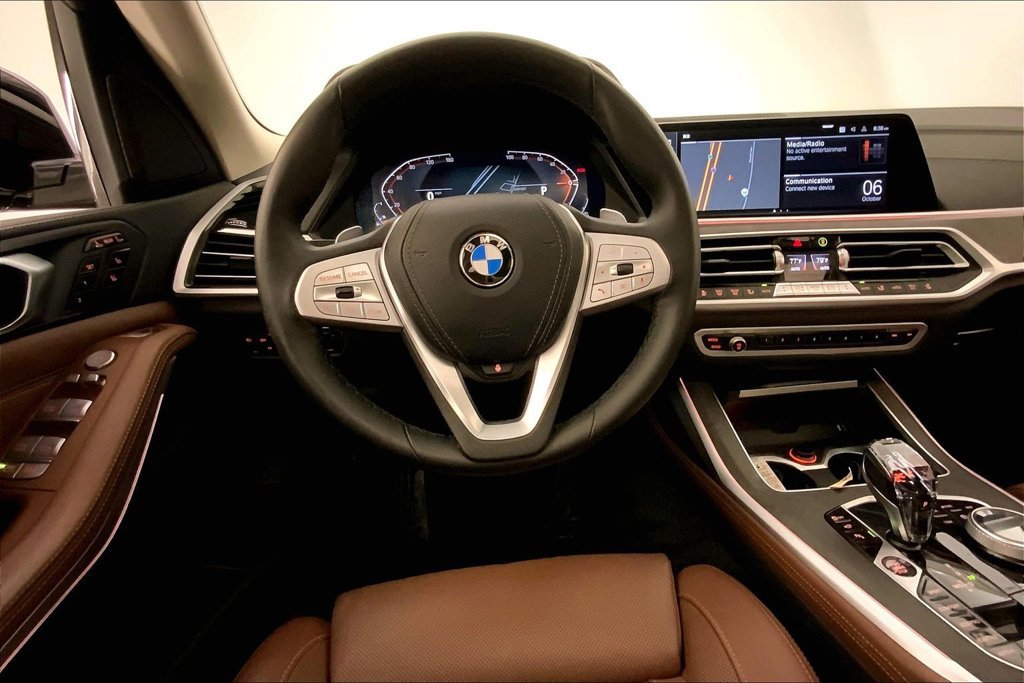 Used 2022 BMW X7 xDrive40i w/ Executive Package AWD/4WD image 4