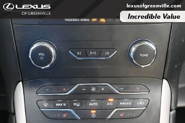 Used 2019 Ford Edge SEL w/ Equipment Group 201A AWD/4WD image 18