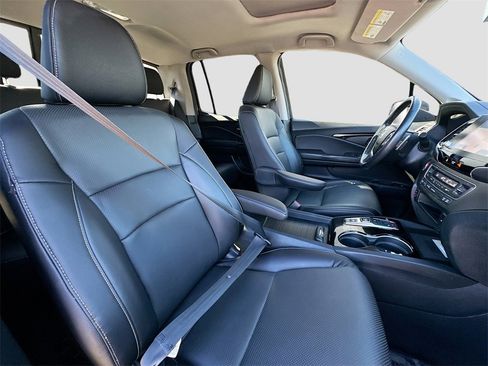 Used 2023 Honda Ridgeline RTL-E image 29