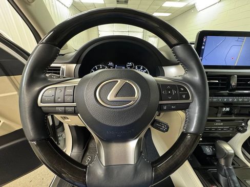 Used 2023 Lexus GX 460 Premium AWD/4WD image 40