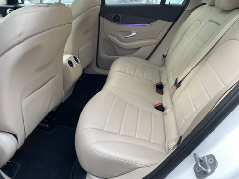 Certified 2021 Mercedes-Benz GLC 300 4MATIC image 41