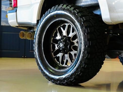 Used 2017 Ford F350 Platinum w/ Platinum Ultimate Package image 54