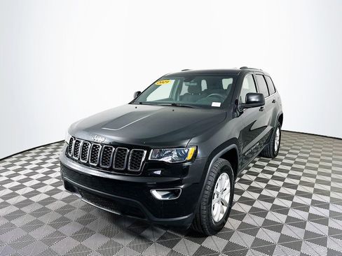 Certified 2021 Jeep Grand Cherokee Laredo w/ Security & Convenience Group image 5