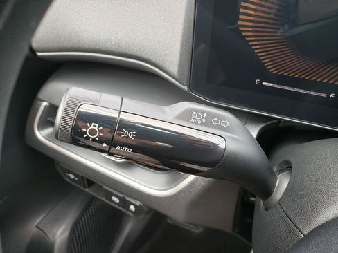 Certified 2025 Kia K4 FWD image 28