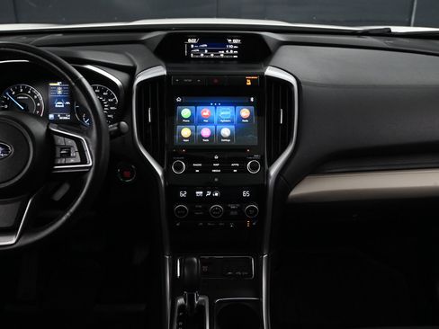 Used 2019 Subaru Ascent Limited image 22