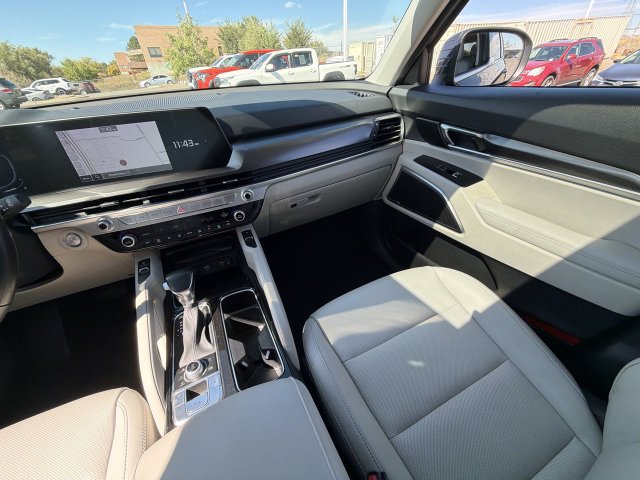 Certified 2024 Kia Telluride S w/ S Sunroof Package AWD/4WD image 15