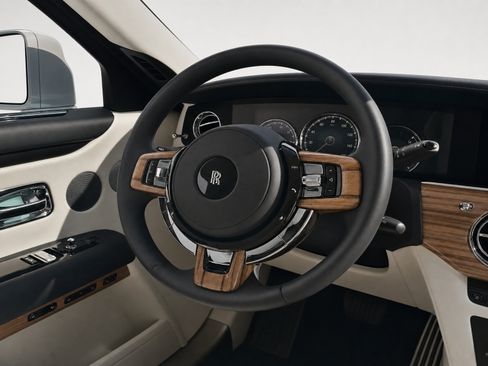 Used 2023 Rolls-Royce Ghost AWD/4WD image 25