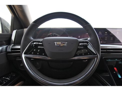 New 2026 Cadillac Escalade Luxury RWD image 14