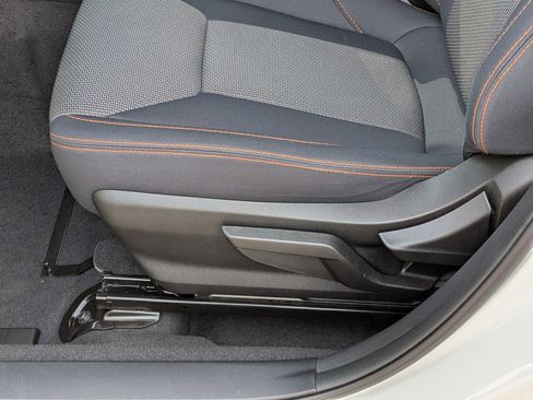 Certified 2021 Subaru Crosstrek 2.0i Premium image 12