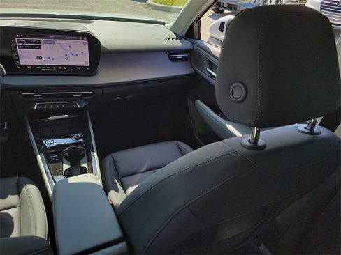 New 2026 Audi Q3 quattro 2.0T image 24