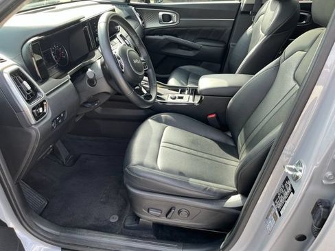 Used 2022 Kia Sorento SX FWD image 5