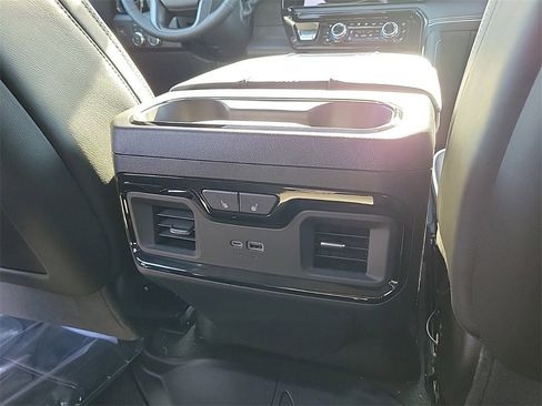 New 2026 GMC Sierra 2500 AT4X image 10