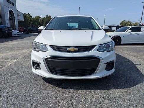 Used 2019 Chevrolet Sonic LT FWD image 10