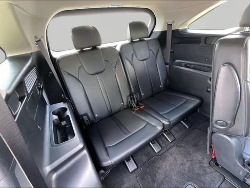 Used 2025 Kia Sorento EX w/ Panoramic Sunroof Package AWD/4WD image 18