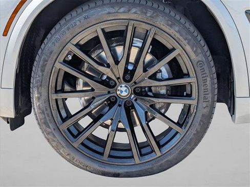 Used 2023 BMW X5 xDrive40i w/ M Sport Package AWD/4WD image 26