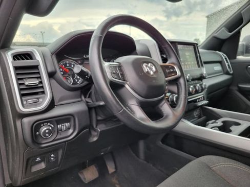 Used 2019 RAM 1500 Big Horn AWD/4WD image 9
