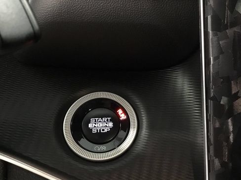 Used 2025 Jeep Grand Cherokee Altitude AWD/4WD image 34