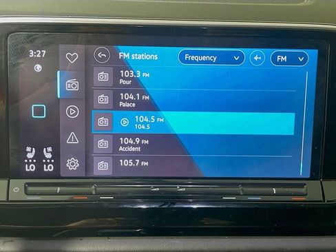 Used 2024 Volkswagen Atlas SE FWD image 15