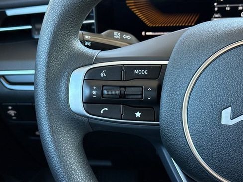 New 2026 Kia K5 LXS image 27