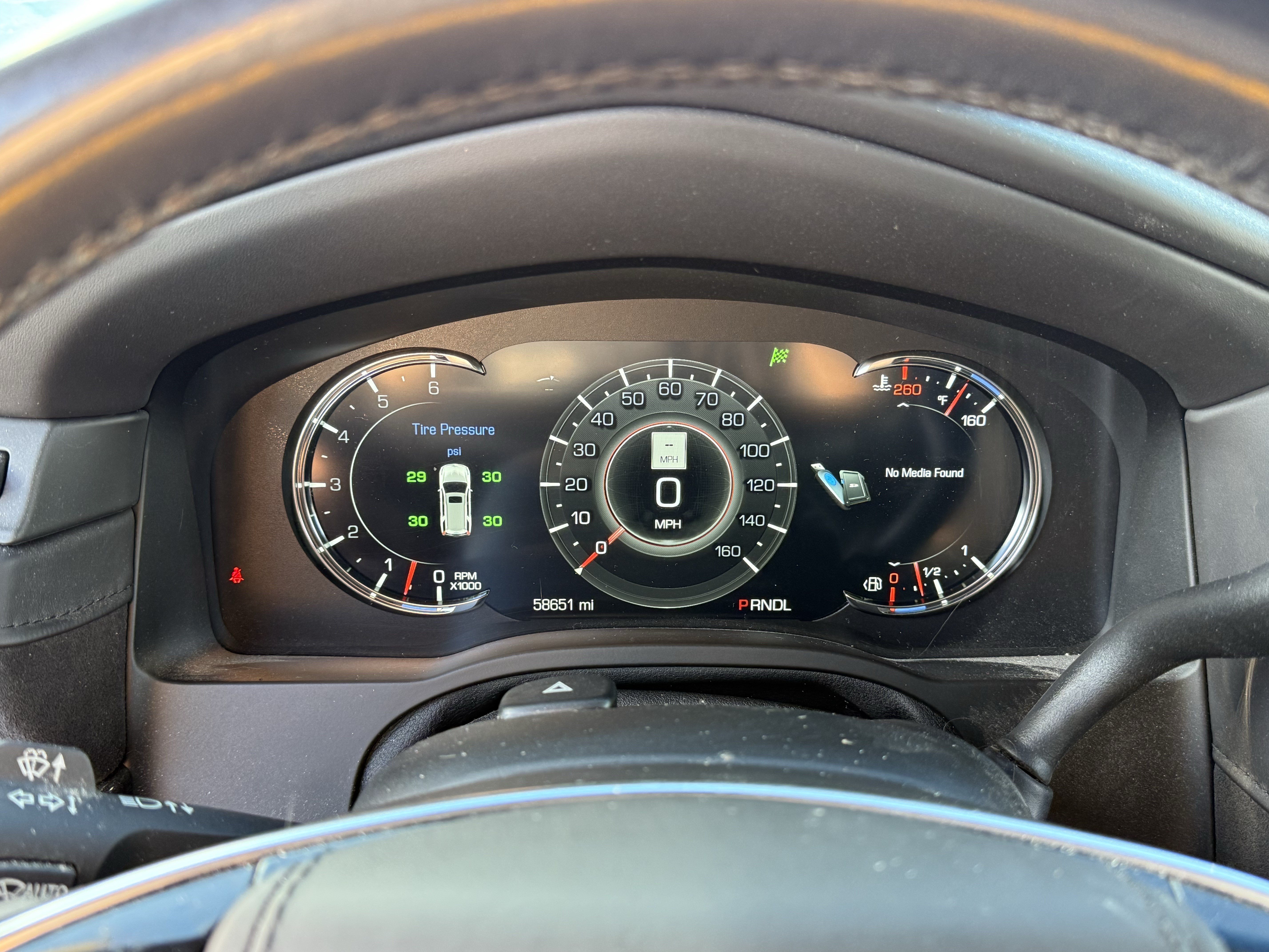 Used 2020 Cadillac Escalade Platinum RWD image 13