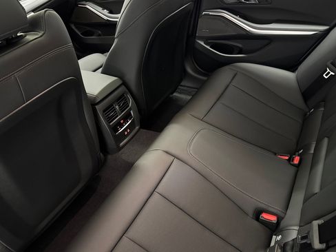 Used 2026 BMW 330i Sedan w/ Premium Package image 20