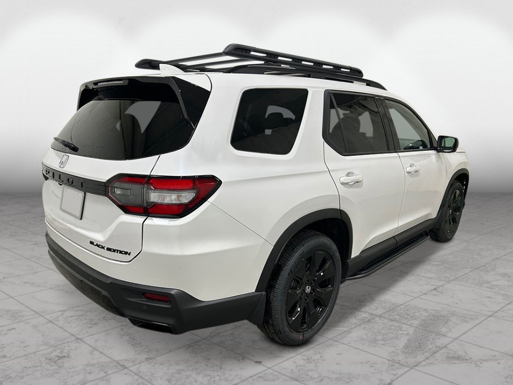 New 2026 Honda Pilot Black Edition image 5