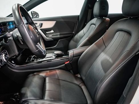 Certified 2023 Mercedes-Benz CLA 250 image 17
