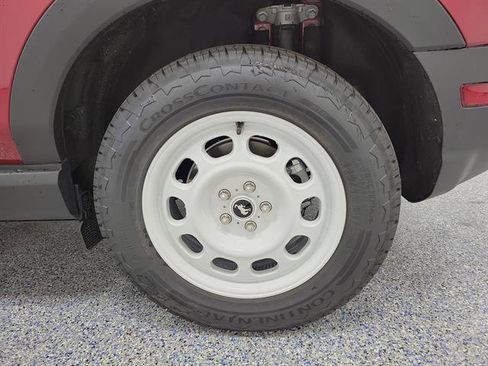 Used 2025 Ford Bronco Sport Heritage w/ Convenience Package image 5