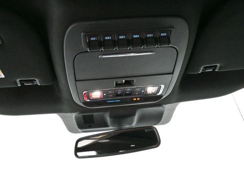 Used 2023 Ford F350 Platinum image 24