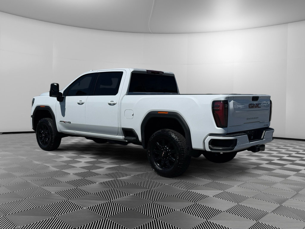 Used 2025 GMC Sierra 2500 AT4 AWD/4WD image 6