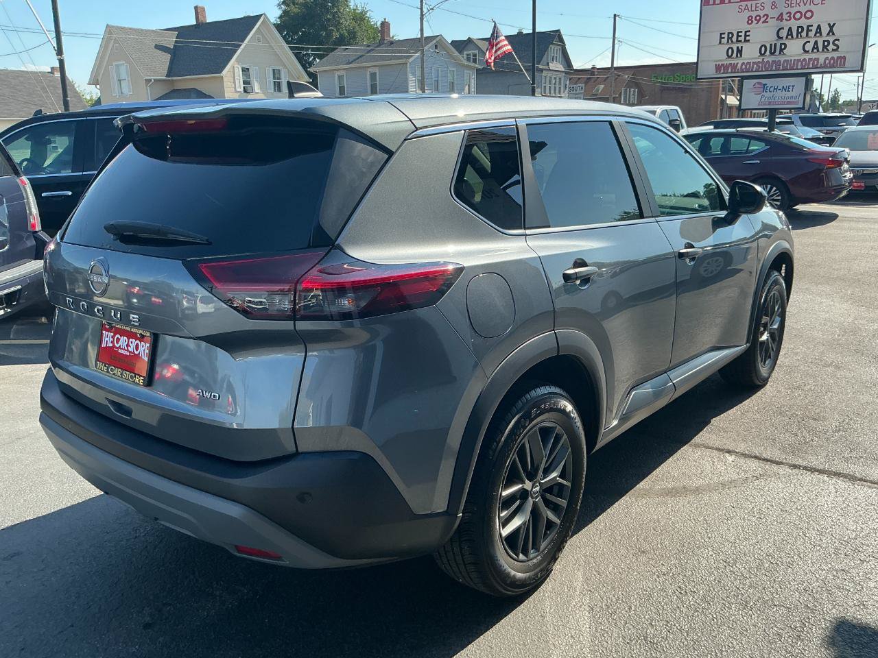 Used 2023 Nissan Rogue S AWD/4WD image 4