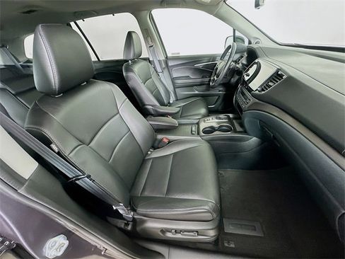 Certified 2021 Honda Pilot Special Edition image 5