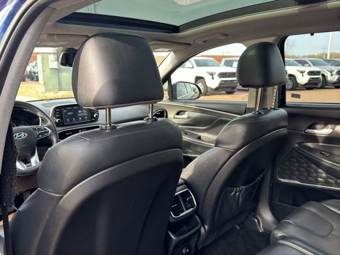 Used 2020 Hyundai Santa Fe SEL w/ Convenience + Premium Package image 12