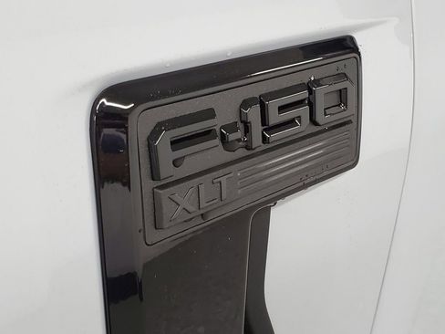 New 2025 Ford F150 XLT w/ Equipment Group 302A MID image 28