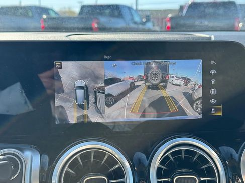 Used 2023 Mercedes-Benz GLB 250 GLB 250 image 28