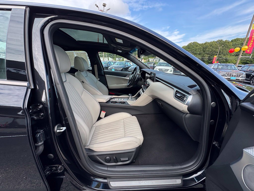 Used 2023 Genesis G70 2.0T w/ Sport Prestige Package AWD/4WD image 26