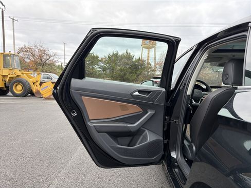 New 2026 Volkswagen Jetta SEL image 28