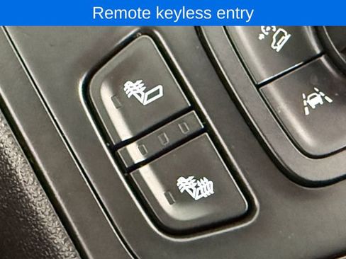 Used 2022 GMC Terrain SLE w/ Driver Convenience Package AWD/4WD image 23