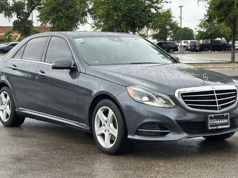 Used 2014 Mercedes-Benz E 350 Sedan image 3