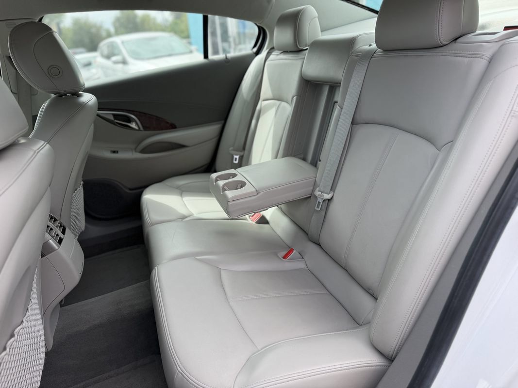 Used 2010 Buick LaCrosse CXL FWD image 15