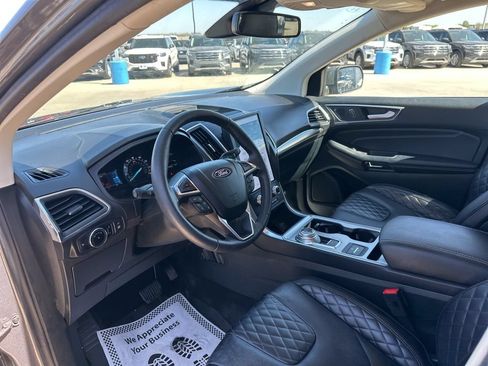 Used 2023 Ford Edge Titanium w/ Equipment Group 301A AWD/4WD image 13