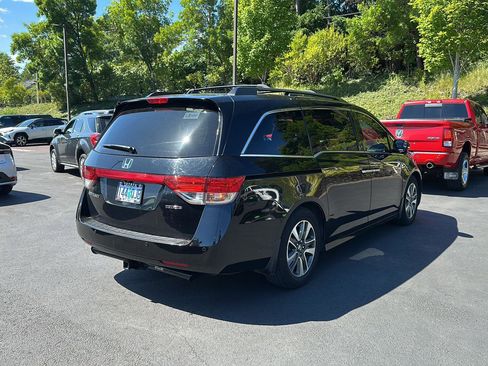 Used 2014 Honda Odyssey Touring image 5