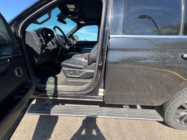 Used 2019 Ford Expedition Limited w/ Equipment Group 301A AWD/4WD image 5