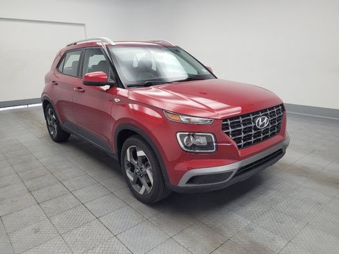 Used 2022 Hyundai Venue SEL FWD image 13
