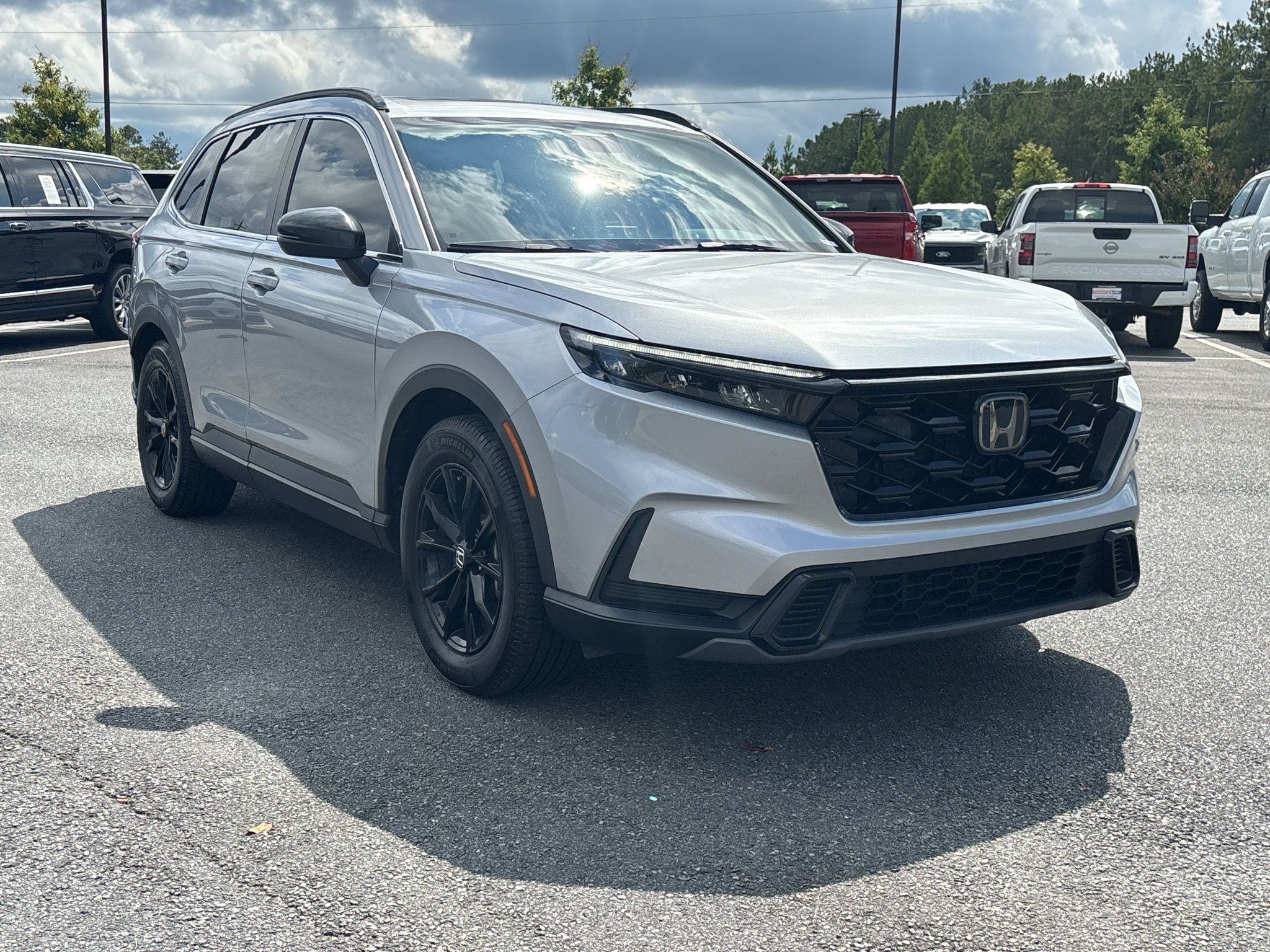 Used 2023 Honda CR-V Sport image 4