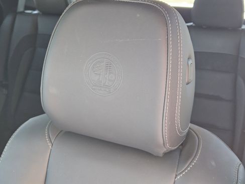 Certified 2025 Mercedes-Benz GLE 53 AMG 4MATIC image 17